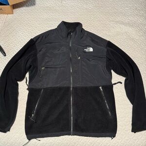 The North Face Denali Black Fleece Jacket